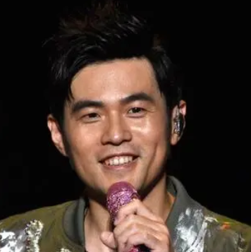 關(guān)于周杰倫的名人名言哲理格言警句語(yǔ)錄 - 每日文摘