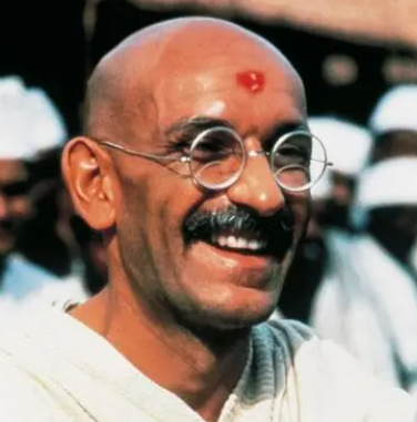 關(guān)于甘地的名人名言哲理格言警句語錄 - 每日文摘