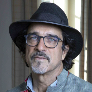 關于阿提克·拉希米的名人名言哲理格言警句語錄 - 每日文摘