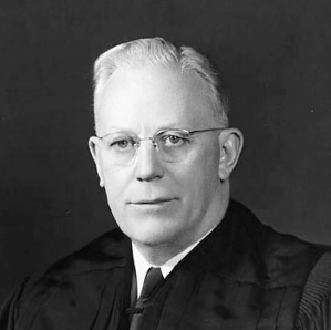 關(guān)于厄爾·沃倫的名人名言哲理格言警句語錄 - 每日文摘