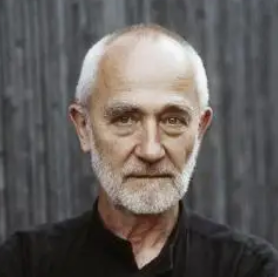 關(guān)于約翰·伍重的名人名言哲理格言警句語錄 - 每日文摘