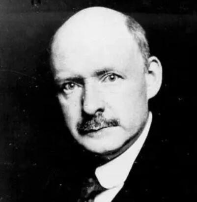 關(guān)于古斯塔夫·拉德布魯赫的名人名言哲理格言警句語錄 - 每日文摘